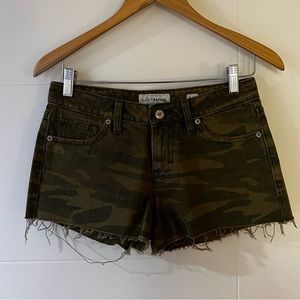 LUCKY BRAND Shorts